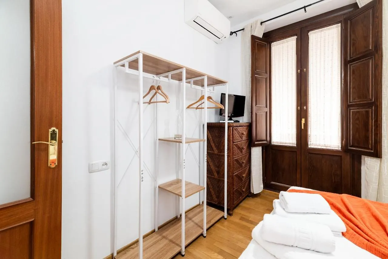 Apart. Santa Paula En Granada Apartamento
